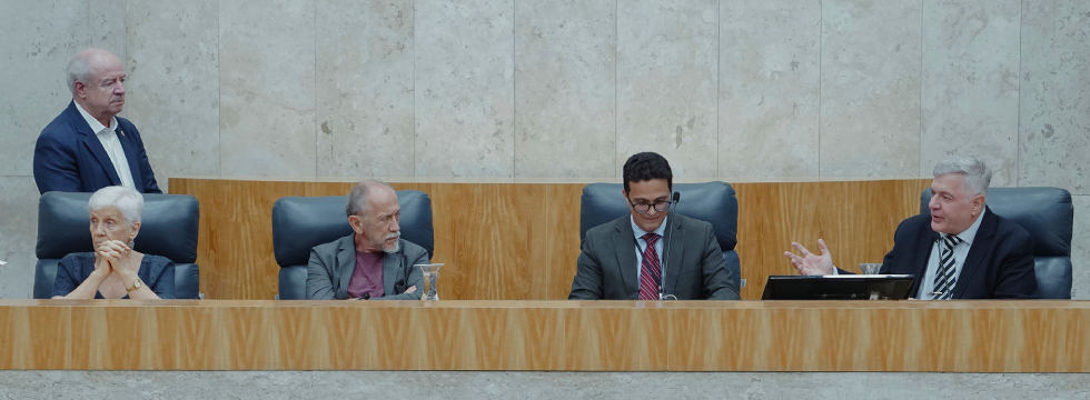 Seminário Memória e Democracia, com o apoio do Centro de Memória