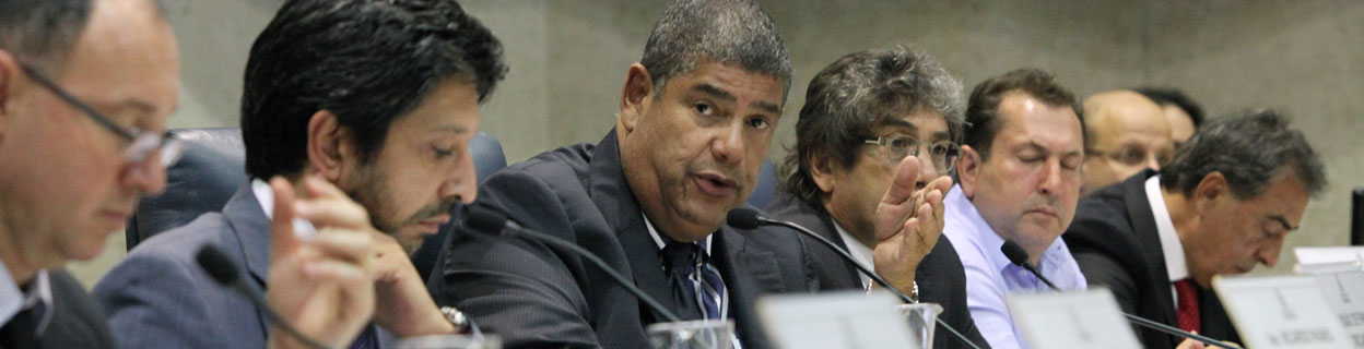 Finanças